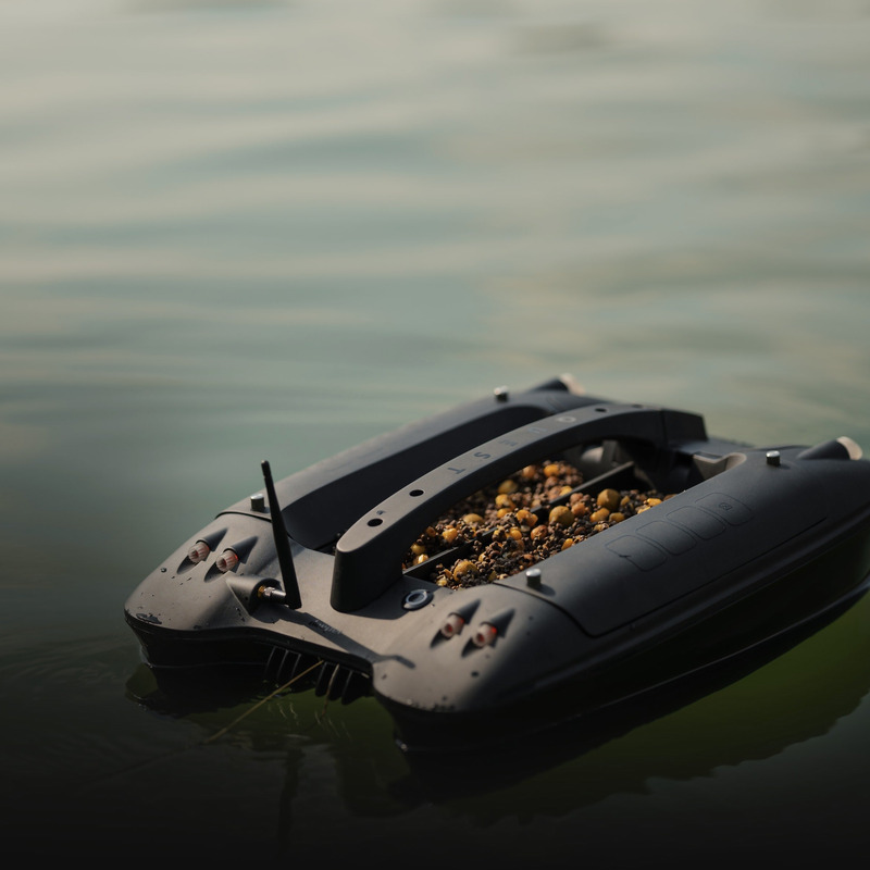 DEEPER Quest Bait Boat With Downscan jaukinimo laivelis DEEPER Quest Bait Boat With Downscan jaukinimo laivelis