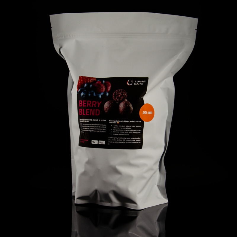 LUNAR BAITS Berry Blend Wild Feed Boilies pašariniai - šeriminiai boiliai (20 mm, 5 kg) LUNAR BAITS Berry Blend Wild Feed Boilies pašariniai - šeriminiai boiliai (20 mm, 5 kg)